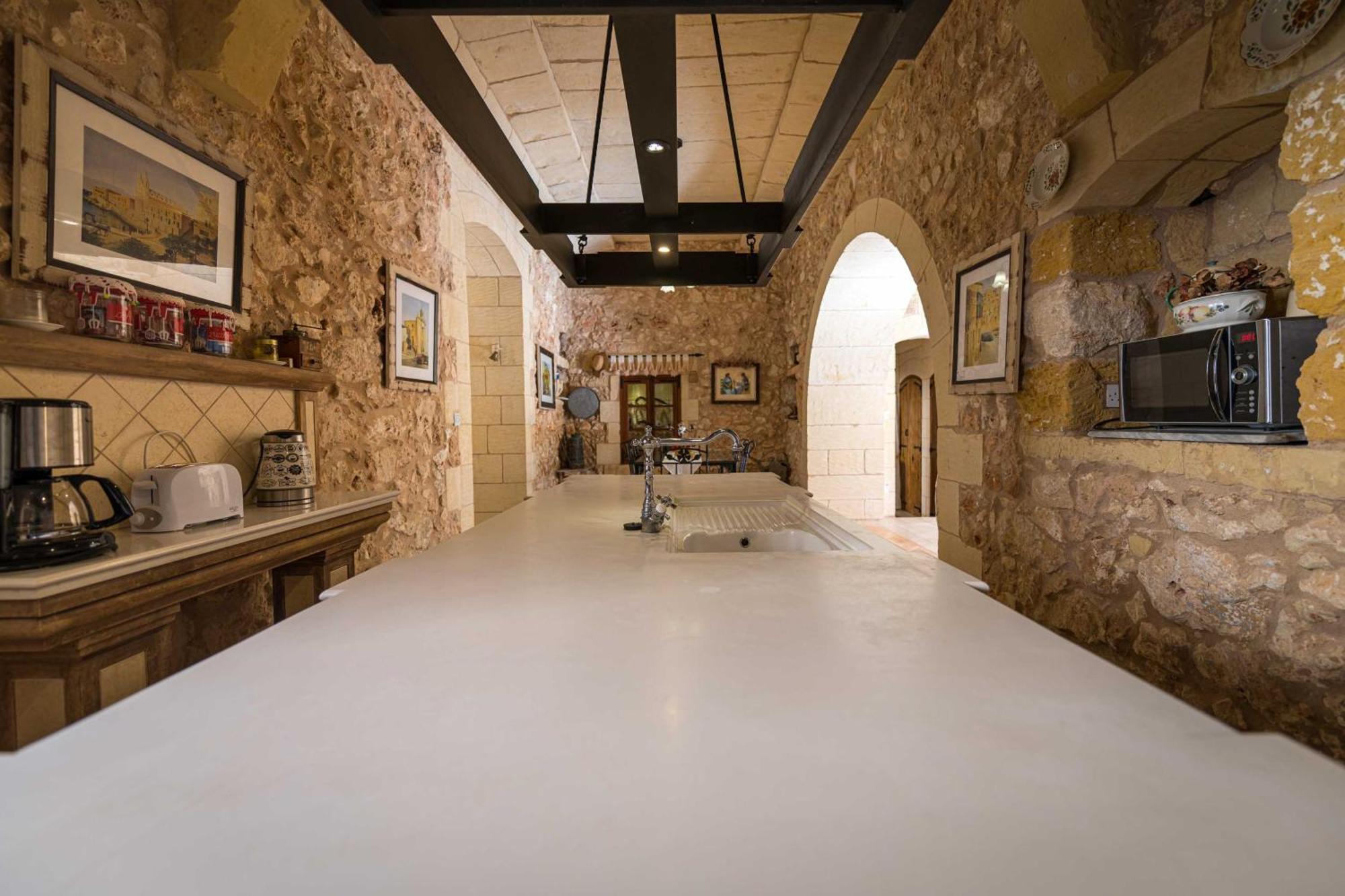 3 Bedroom Farmhouse With Private Pool In Zebbug Gozo Holiday home *